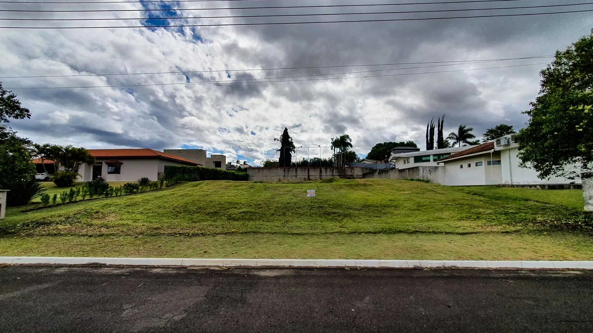 Terreno à venda, 1400 m² por R$ 500.000,00 - Condomínio Village Castelo - Itu/SP