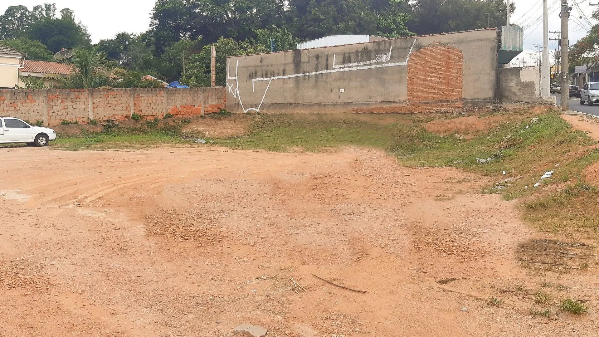 Terreno à venda, 750 m² por R$ 650.000,00 - Estação - Salto/SP