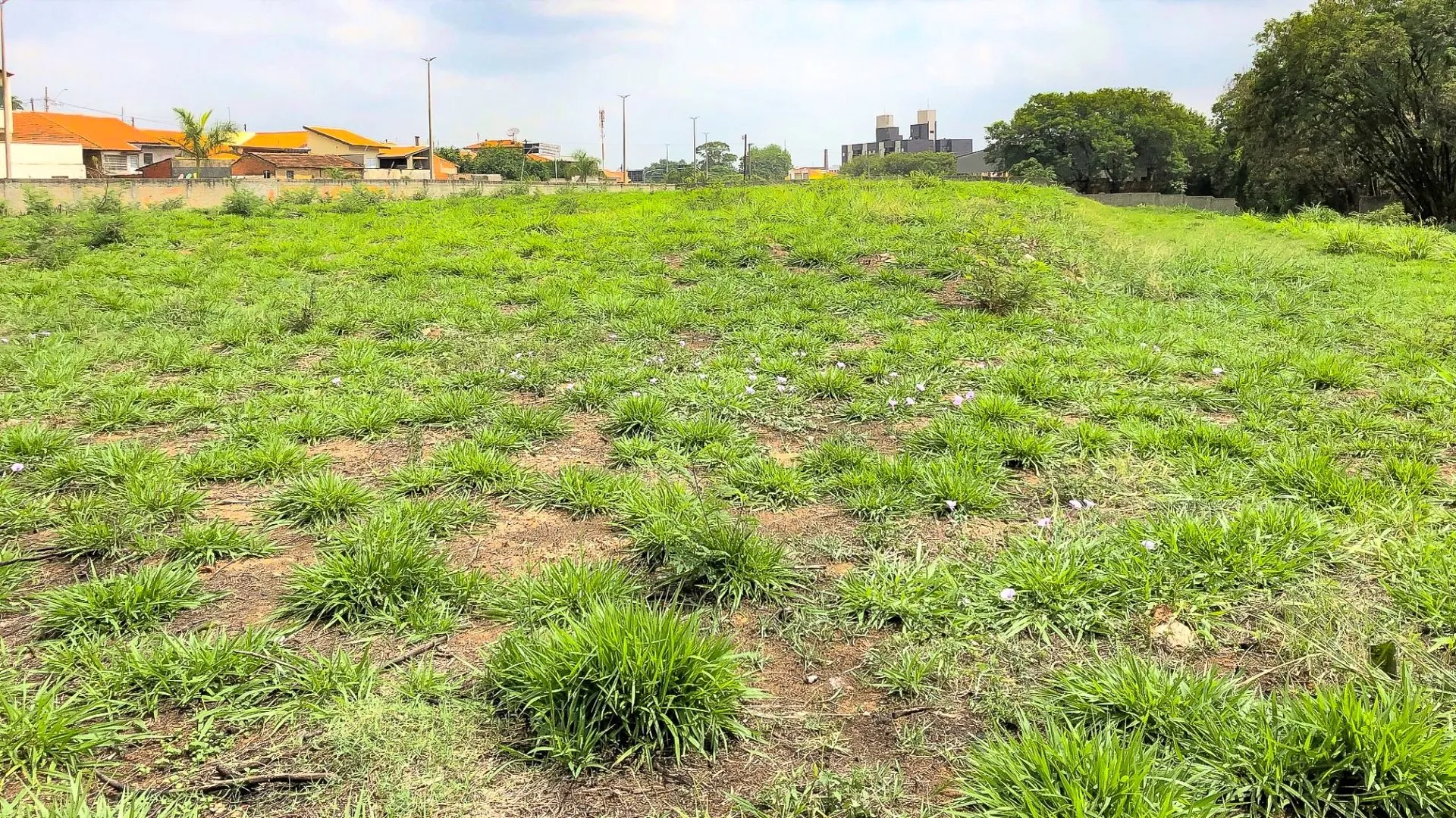 Terreno à venda, 6832 m² por R$ 8.198.400,00 - Vila Gatti - Itu/SP