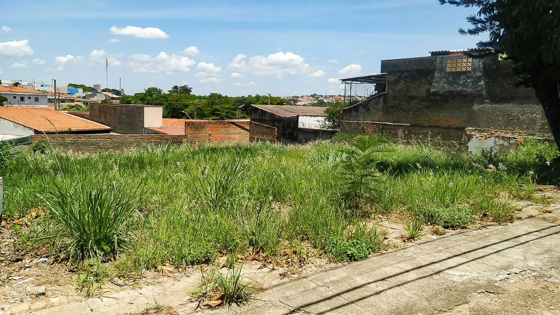 Terreno à venda, 560 m² por R$ 460.000,00 - Vila Henrique - Salto/SP