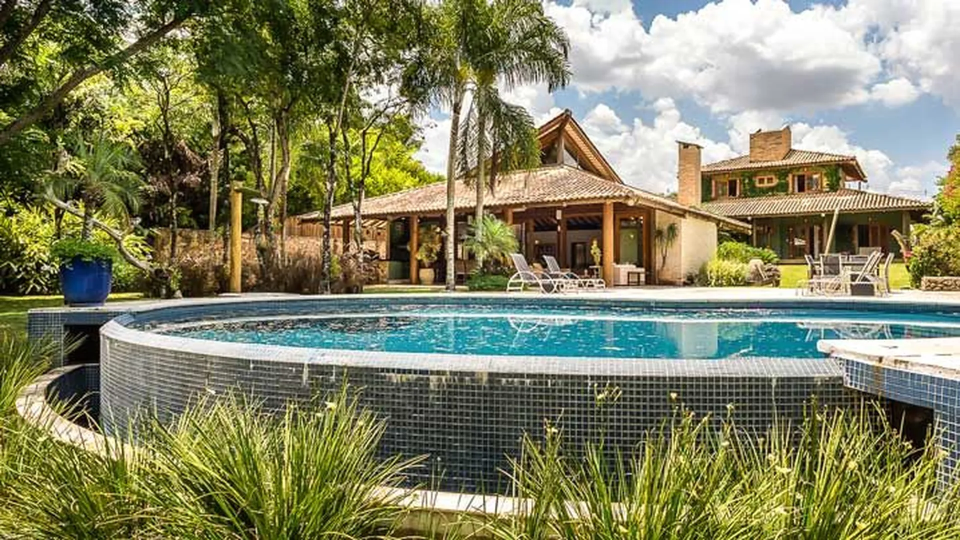 Casa com 5 dormitórios, 710 m² - venda por R$ 9.300.000,00 ou aluguel por R$ 48.000,00/mês - Condomínio Fazenda Vila Real de Itu - Itu/SP
