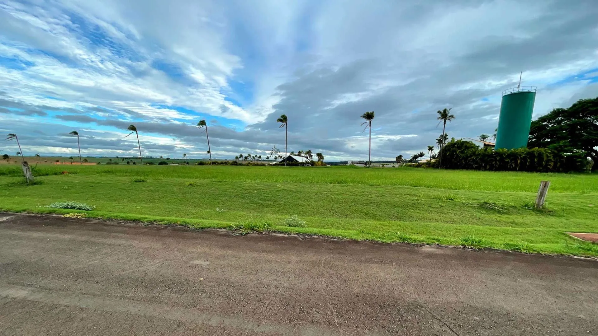 Terreno à venda, 1000 m² por R$ 715.250,00 - Condomínio Fazenda Alvorada - Porto Feliz/SP
