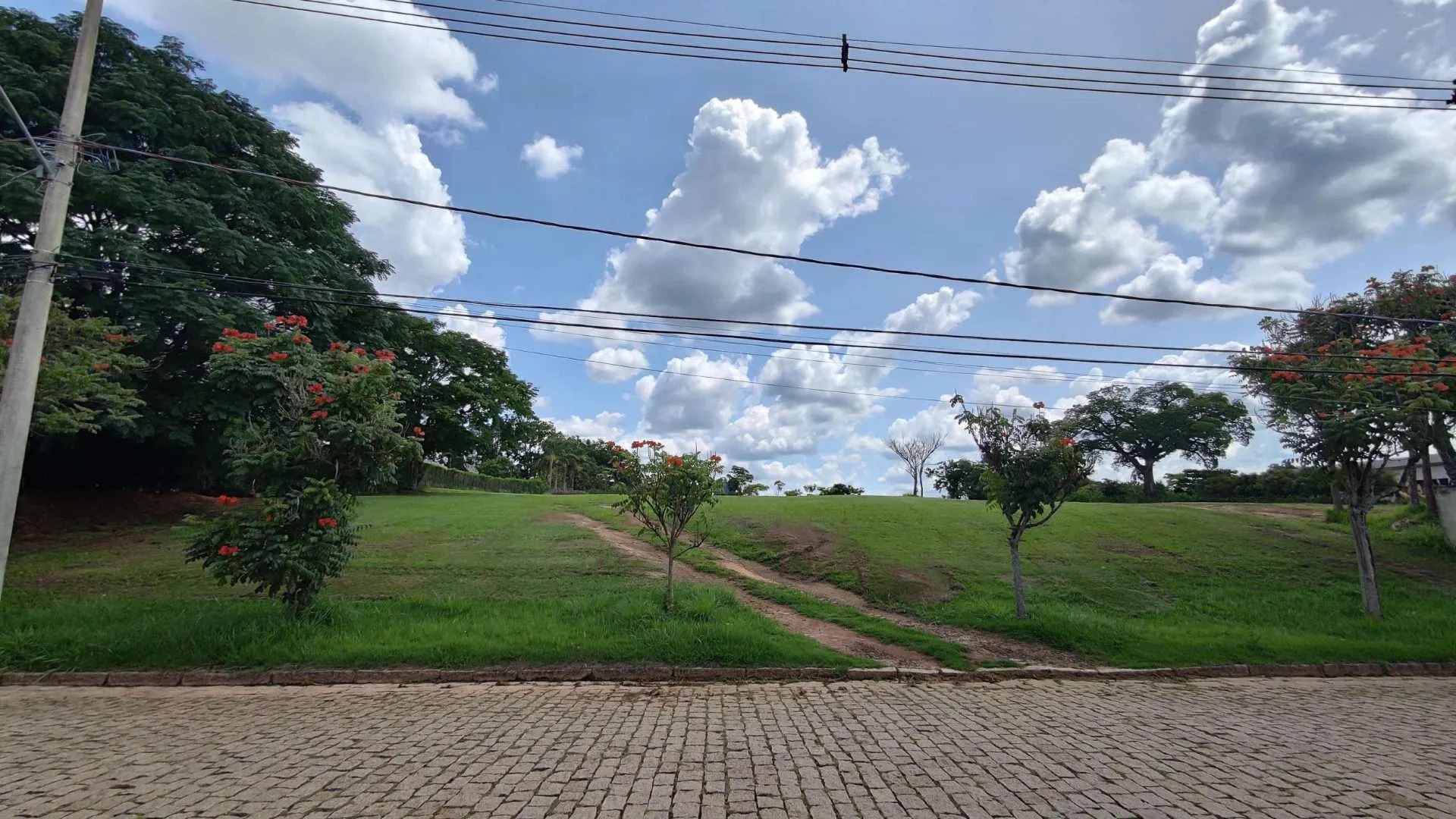 Terreno à venda, 3010 m² por R$ 2.800.000,00 - Condomínio Fazenda Vila Real de Itu - Itu/SP