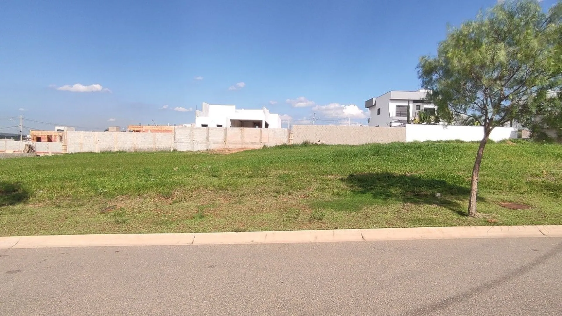 Terreno à venda, 360 m² por R$ 315.000,00 - Condomínio Residencial Una - Itu/SP