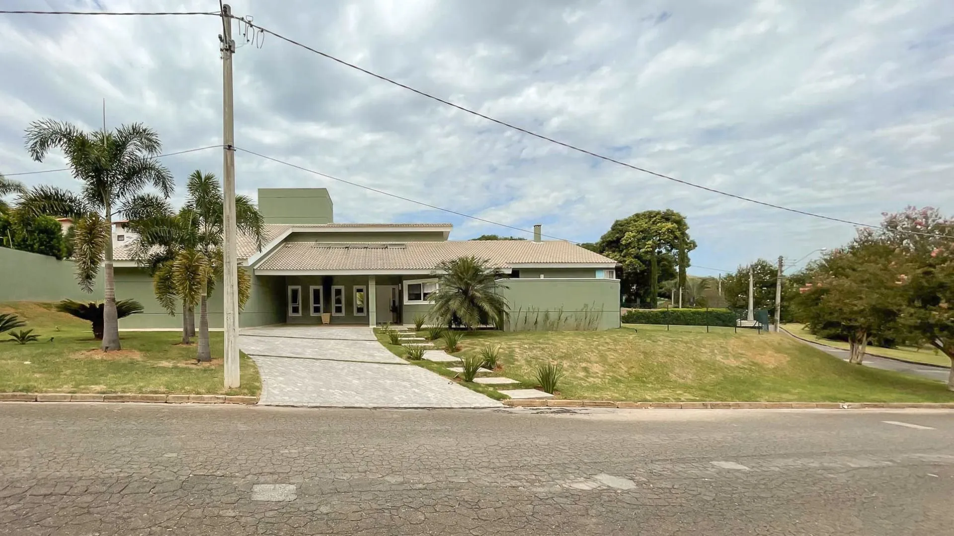 Casa com 3 dormitórios à venda, 260 m² por R$ 1.690.000,00 - Condomínio Campos de Santo Antônio - Itu/SP