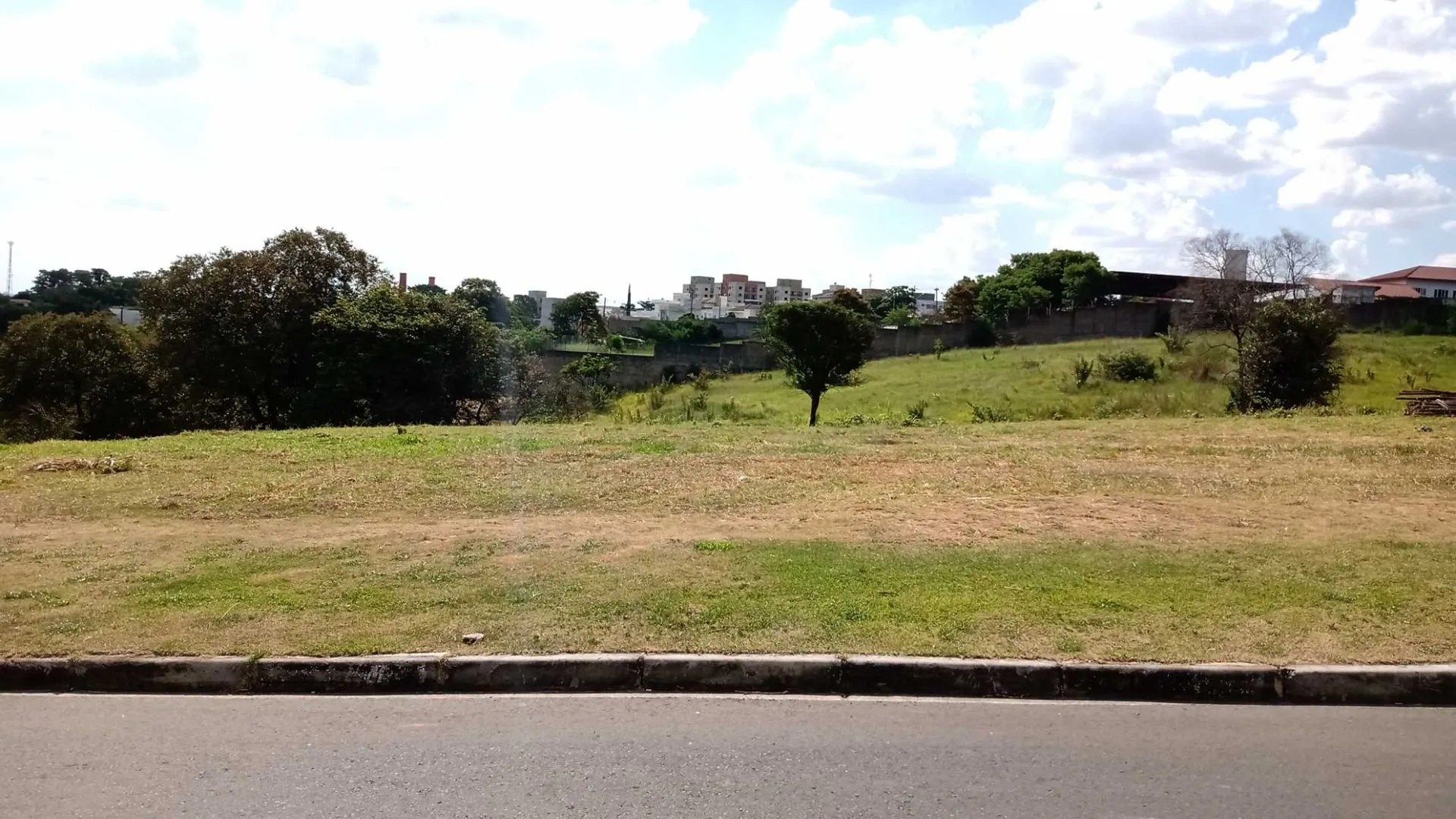 Terreno à venda, 780 m² por R$ 430.000,00 - Parque Nossa Senhora da Candelária - Itu/SP