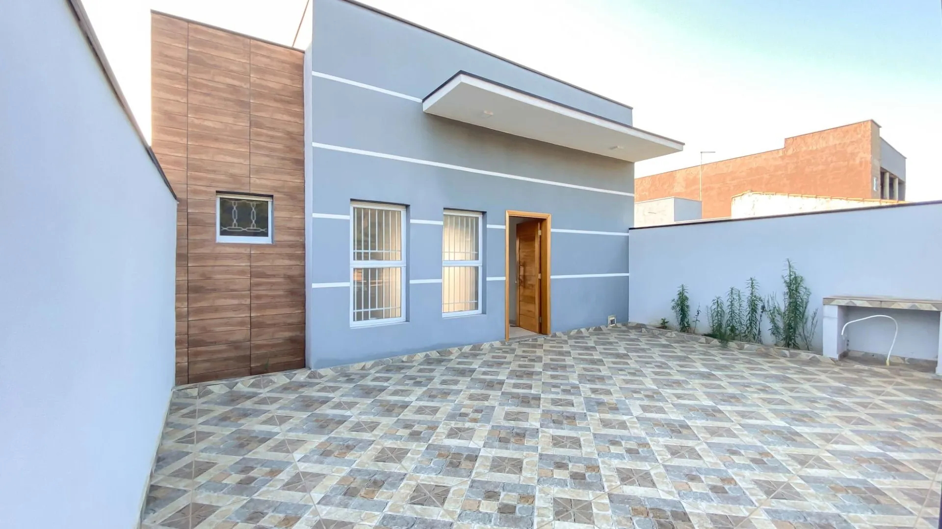Casa com 3 dormitórios à venda, 81 m² por R$ 490.000,00 - Vila Lucinda - Itu/SP