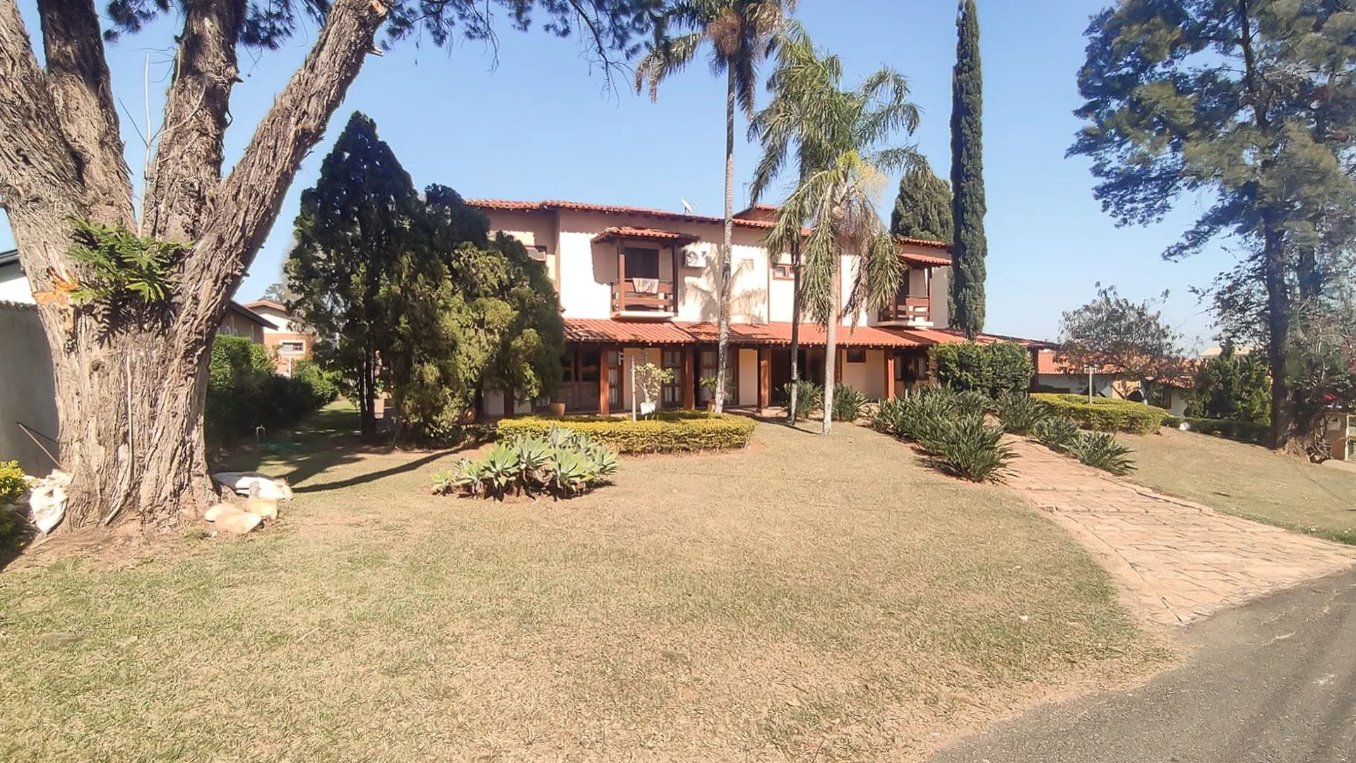 Casa com 3 dormitórios, 900 m² - venda por R$ 2.350.000,00 ou aluguel por R$ 10.000,00/mês - Condomínio Monte Belo - Salto/SP