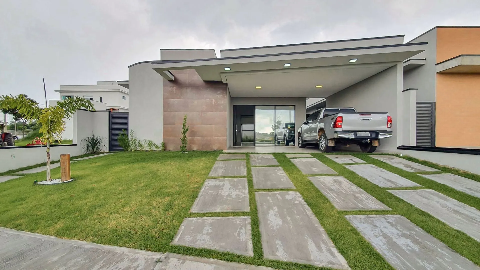Casa com 3 dormitórios à venda, 154 m² por R$ 1.150.000,00 - Condomínio Central Parque - Salto/SP