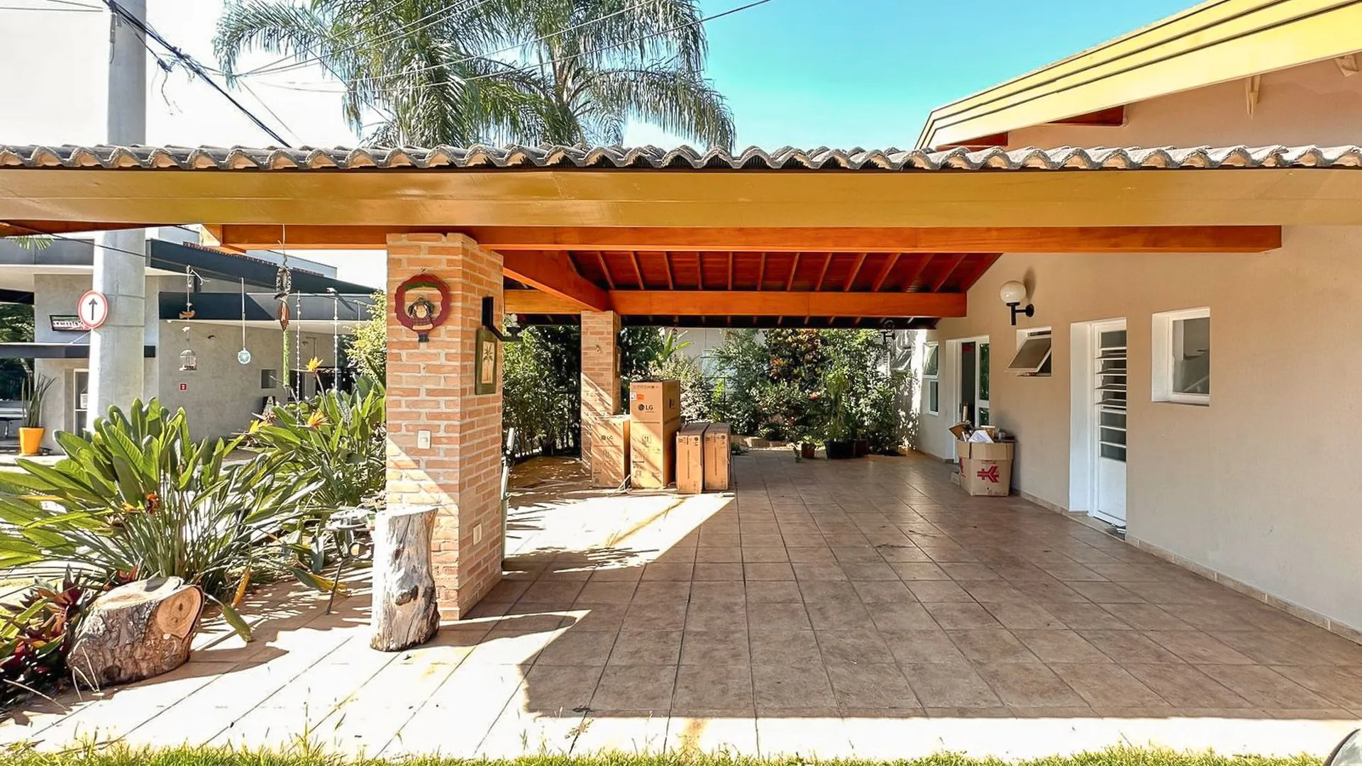 Casa com 3 dormitórios à venda, 178 m² por R$ 890.000,00 - Condomínio Reserva Parque do Varvito - Itu/SP