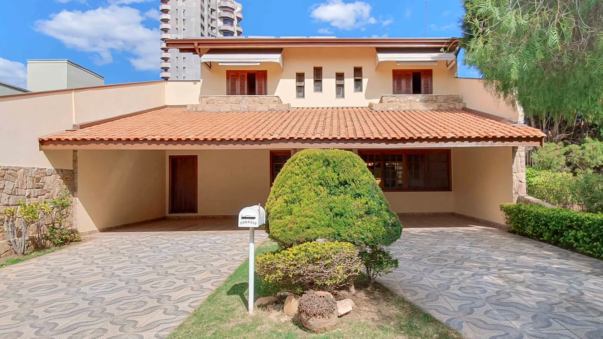Casa com 4 dormitórios à venda, 343 m² por R$ 1.385.000,00 - Condomínio Portella - Itu/SP