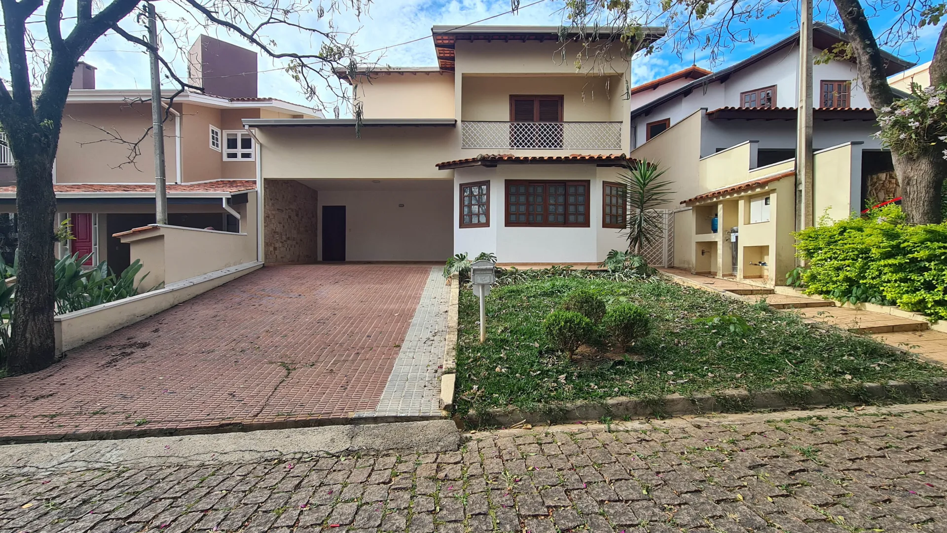 Casa com 5 dormitórios, 248 m² - venda por R$ 1.450.000,00 ou aluguel por R$ 5.229,84/mês - Condomínio Portal de Itu - Itu/SP