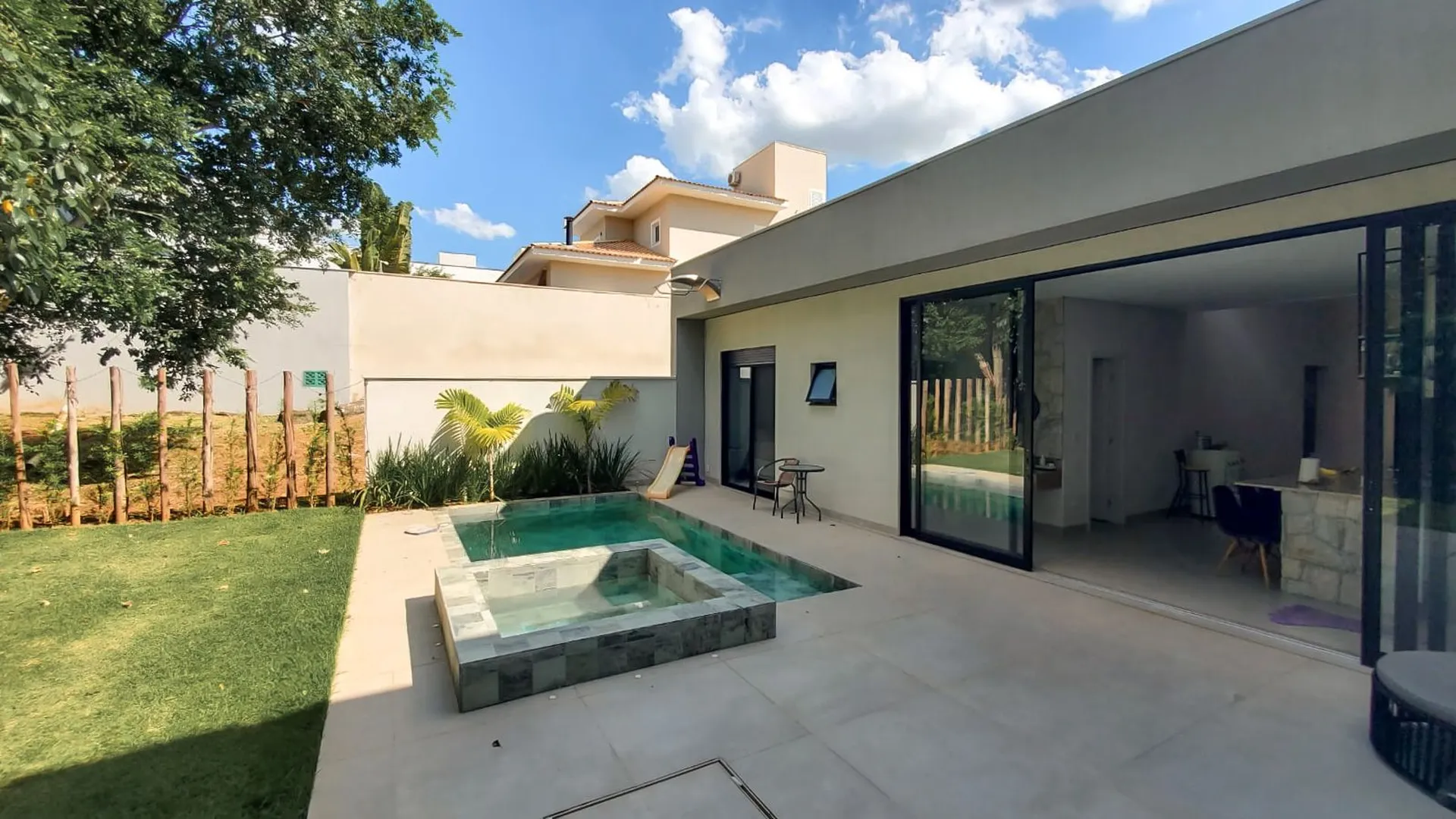 Casa com 3 dormitórios à venda, 180 m² por R$ 1.600.000,00 - Condomínio Residencial Mont Blanc - Itu/SP
