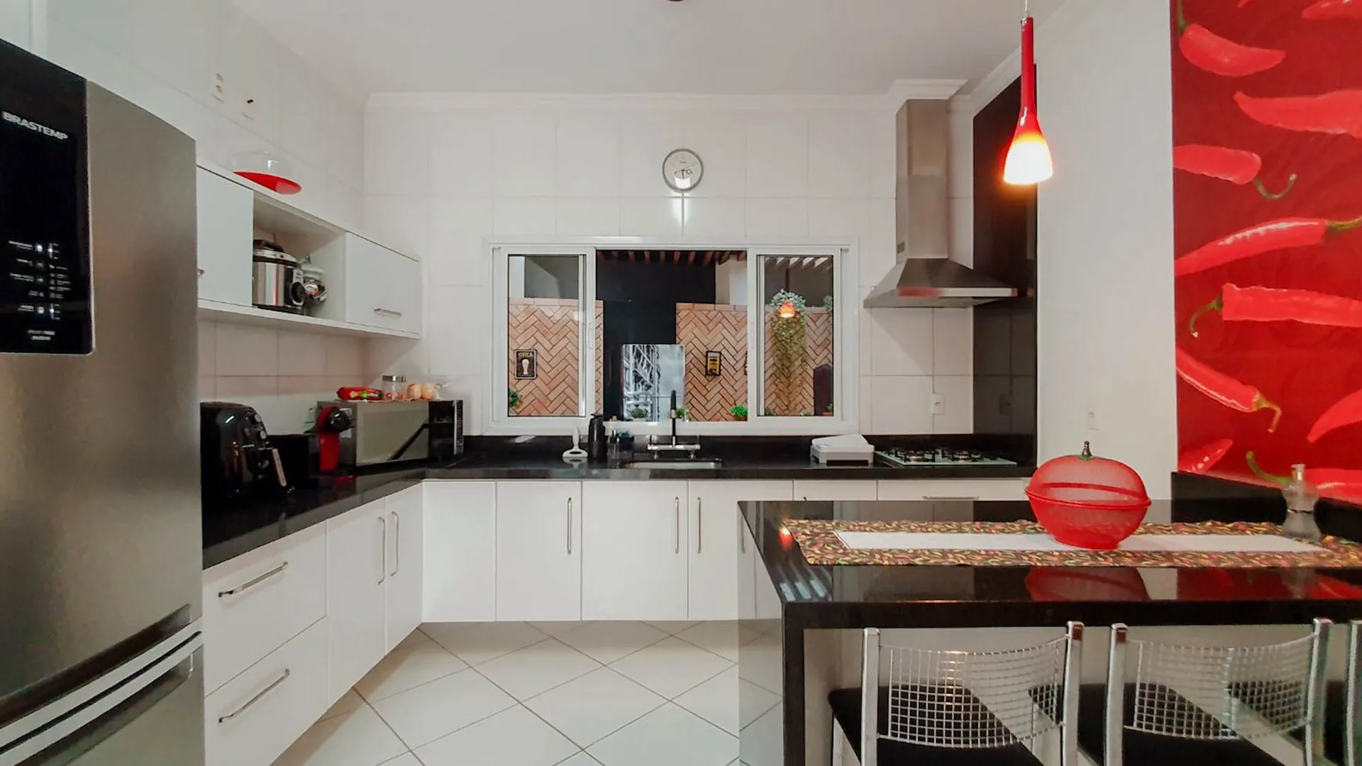 Casa com 3 dormitórios à venda, 211 m² por R$ 1.200.000,00 - Condominio Parque Varvito - Itu/SP