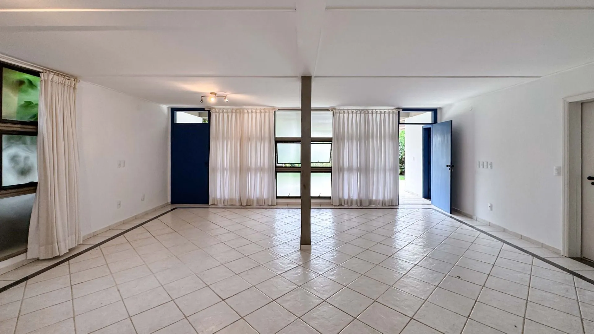 Casa com 4 dormitórios para alugar, 353 m² por R$ 8.000,18/mês - Condomínio Jardim Theodora - Itu/SP