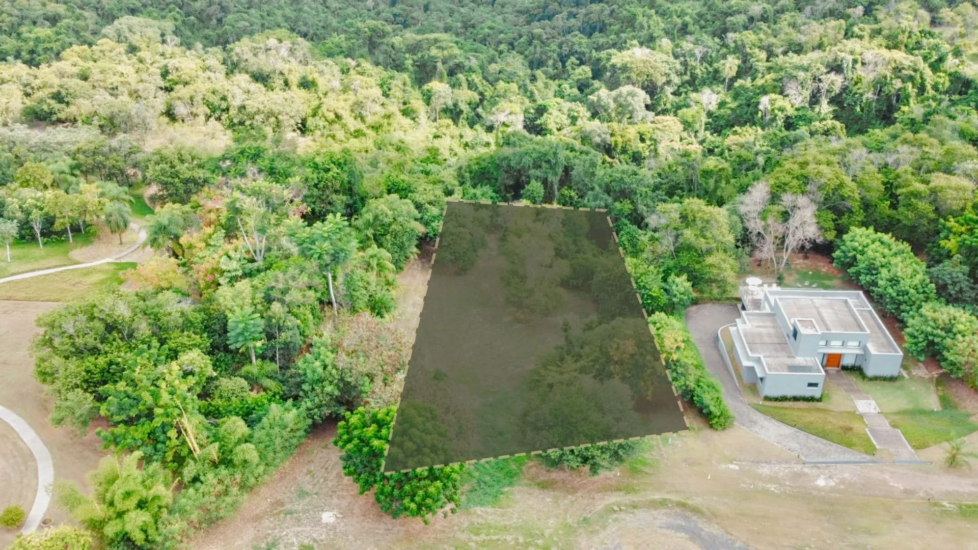 Terreno à venda, 3000 m² por R$ 1.800.000,00 - Condomínio Fazenda Vila Real de Itu - Itu/SP
