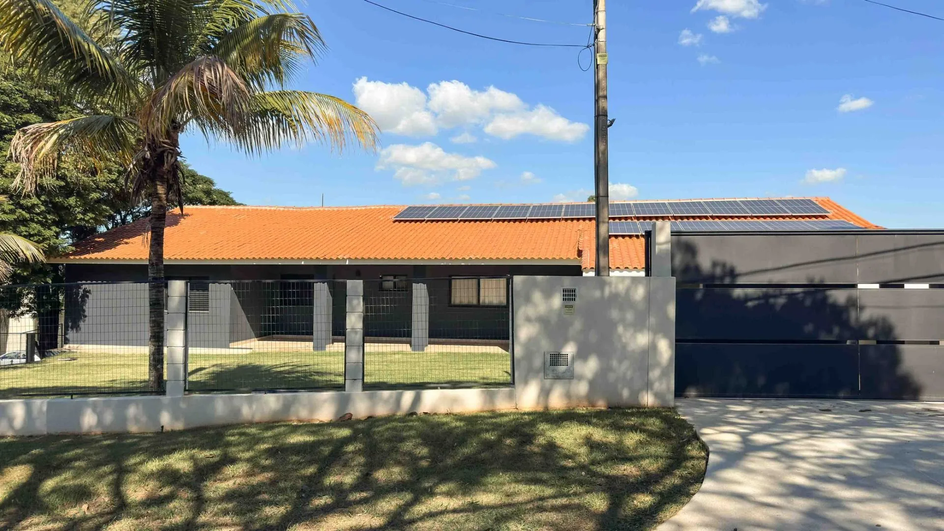Casa com 4 dormitórios à venda, 420 m² por R$ 1.990.000,00 - Condomínio Village Haras São Luiz - Salto/SP