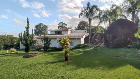Casa com 3 dormitórios à venda, 247 m² por R$ 2.000.000,00 - Condomínio Monte Belo - Salto/SP