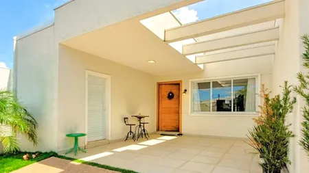 Casa com 3 dormitórios à venda, 108 m² por R$ 850.000,00 - Condomínio Village Moutonnée - Salto/SP