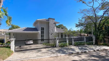 Casa com 3 dormitórios à venda, 325 m² por R$ 2.700.000,00 - Condomínio Zuleika Jabour - Salto/SP