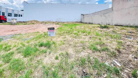 Terreno à venda, 301 m² por R$ 490.000,00 - Jardim Panorama - Salto/SP