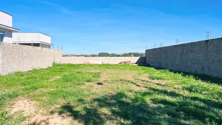 Terreno à venda, 300 m² por R$ 335.000,00 - Condomínio Lagos D'Icaraí - Salto/SP