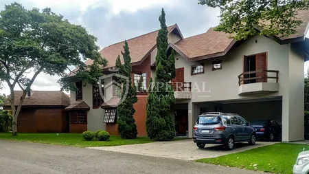 Uma casa charmosa com estilo europeu!