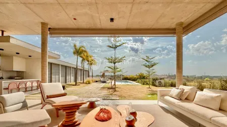 Imóvel contemporâneo e cheio de personalidade projetado pelo arquiteto Jorge Kluwe