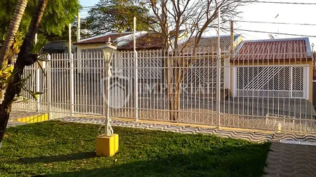 Casa com 3 dormitórios à venda, 240 m² por R$ 850.000,00 - Vila Roma - Salto/SP