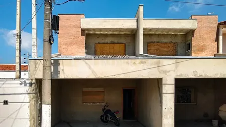 Casa com 3 dormitórios à venda, 240 m² por R$ 890.000,00 - Vila Gatti - Itu/SP