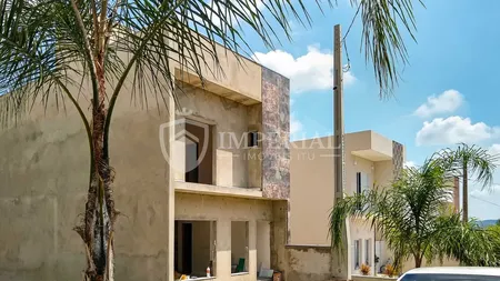 Casa com 3 dormitórios à venda, 170 m² por R$ 890.000,00 - Condomínio Portal dos Sabias - Itu/SP