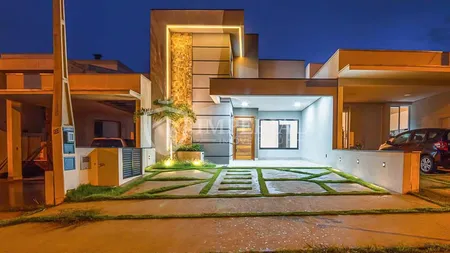 Casa com 3 dormitórios à venda, 130 m² por R$ 849.000,00 - Condomínio Village Moutonnée - Salto/SP