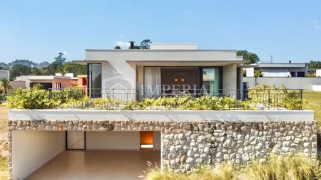 Casa com 3 dormitórios à venda, 362 m² por R$ 3.150.000,00 - Condomínio Villas do Golfe - Itu/SP