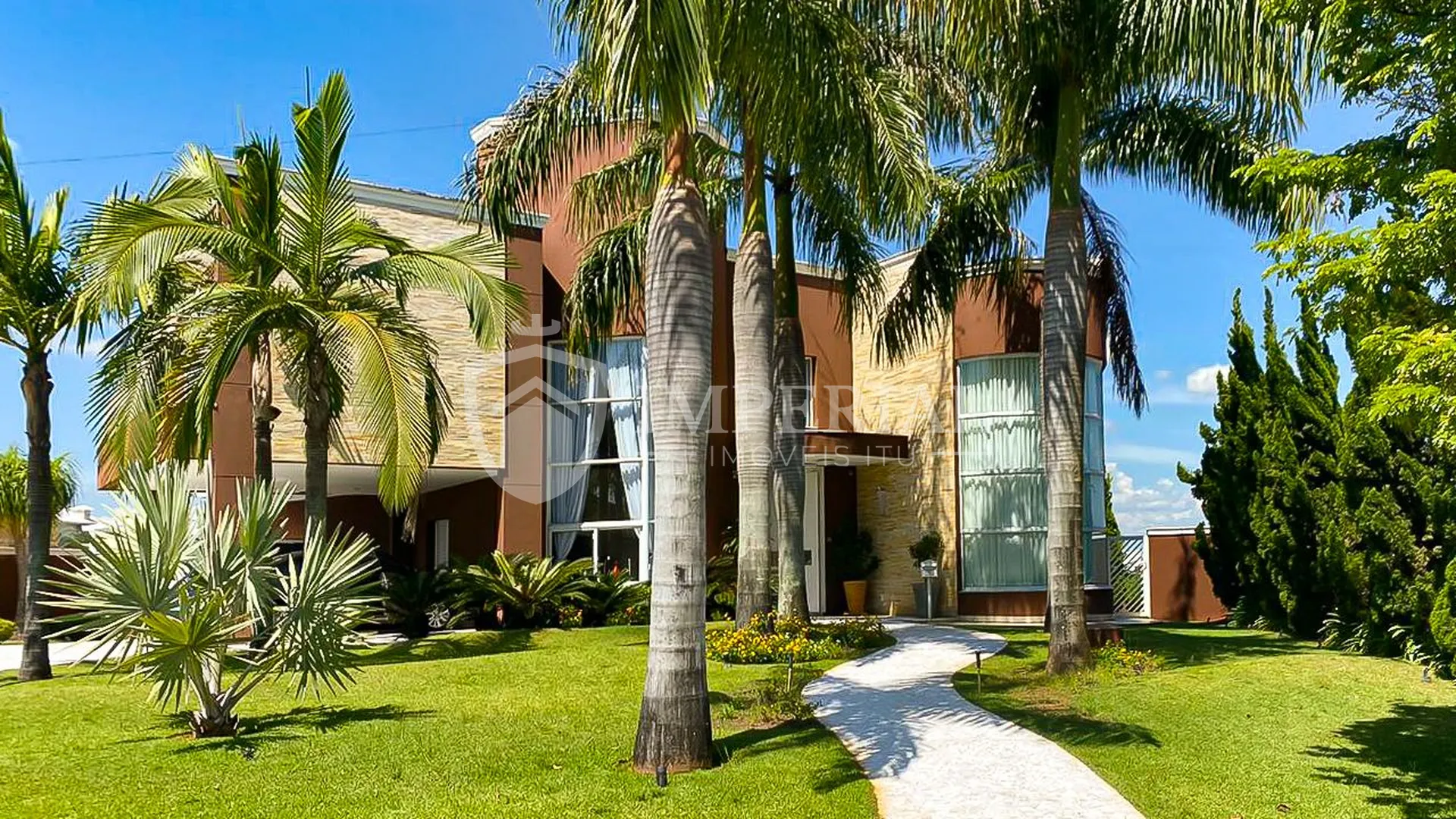 Casa com 4 dormitórios à venda, 600 m² por R$ 2.950.000,00 - Condomínio Village Castelo - Itu/SP