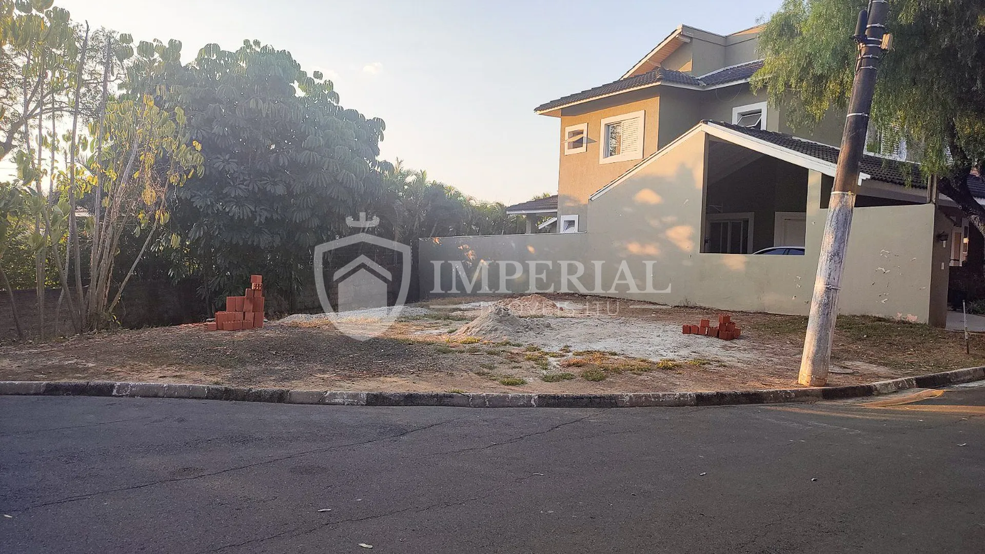 Terreno à venda, 372 m² por R$ 330.000,00 - Condomínio Aldeia de España - Itu/SP