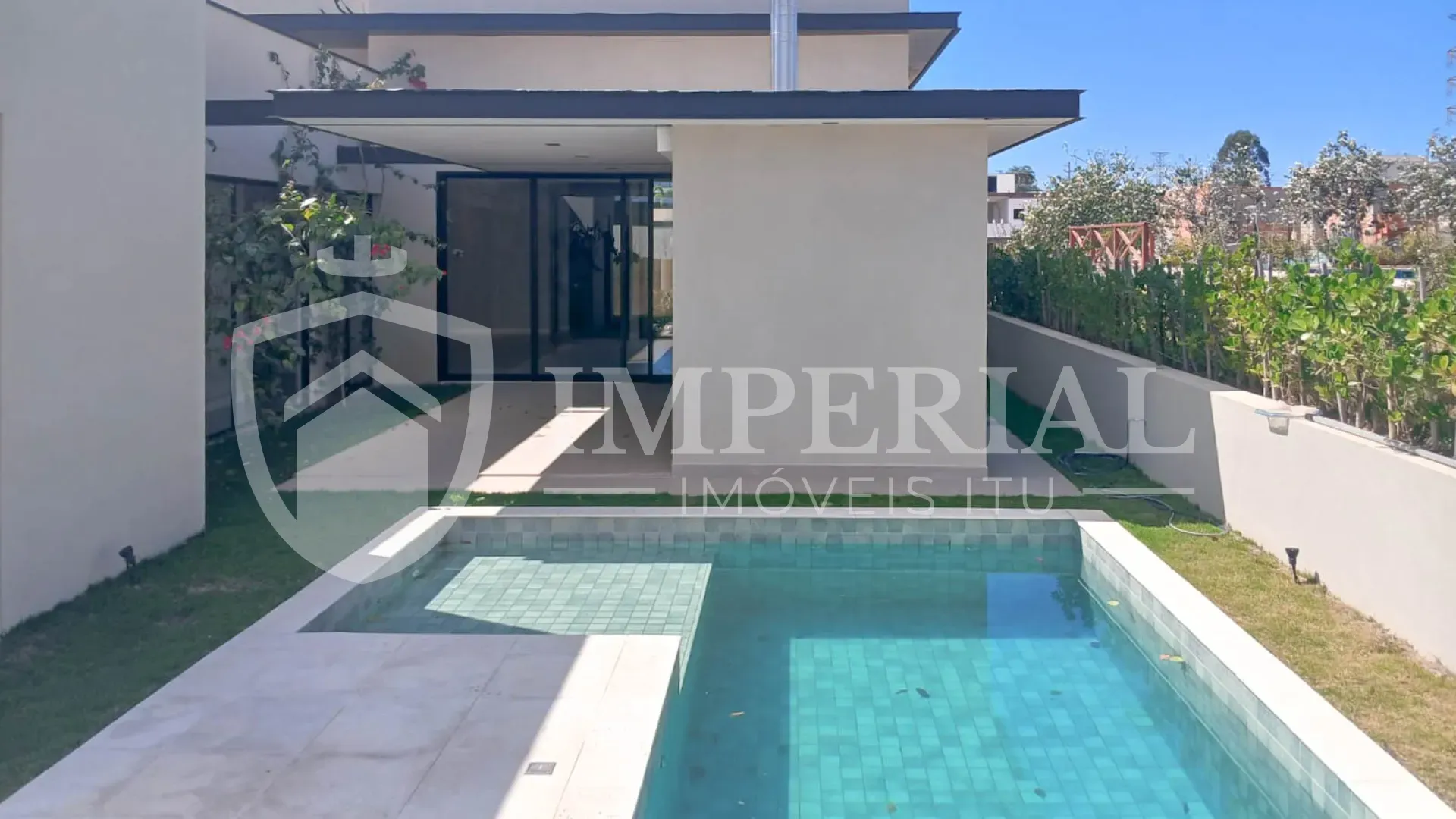 Casa com 4 dormitórios à venda, 275 m² por R$ 2.850.000,00 - Condomínio Villas do Golfe - Itu/SP