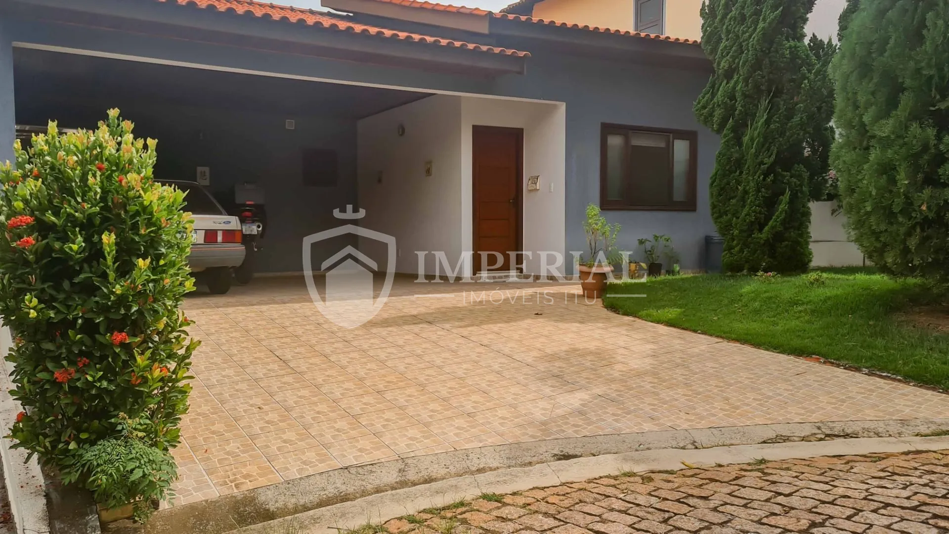 Casa com 3 dormitórios à venda, 211 m² por R$ 1.350.000,00 - Condomínio Portal de Itu - Itu/SP