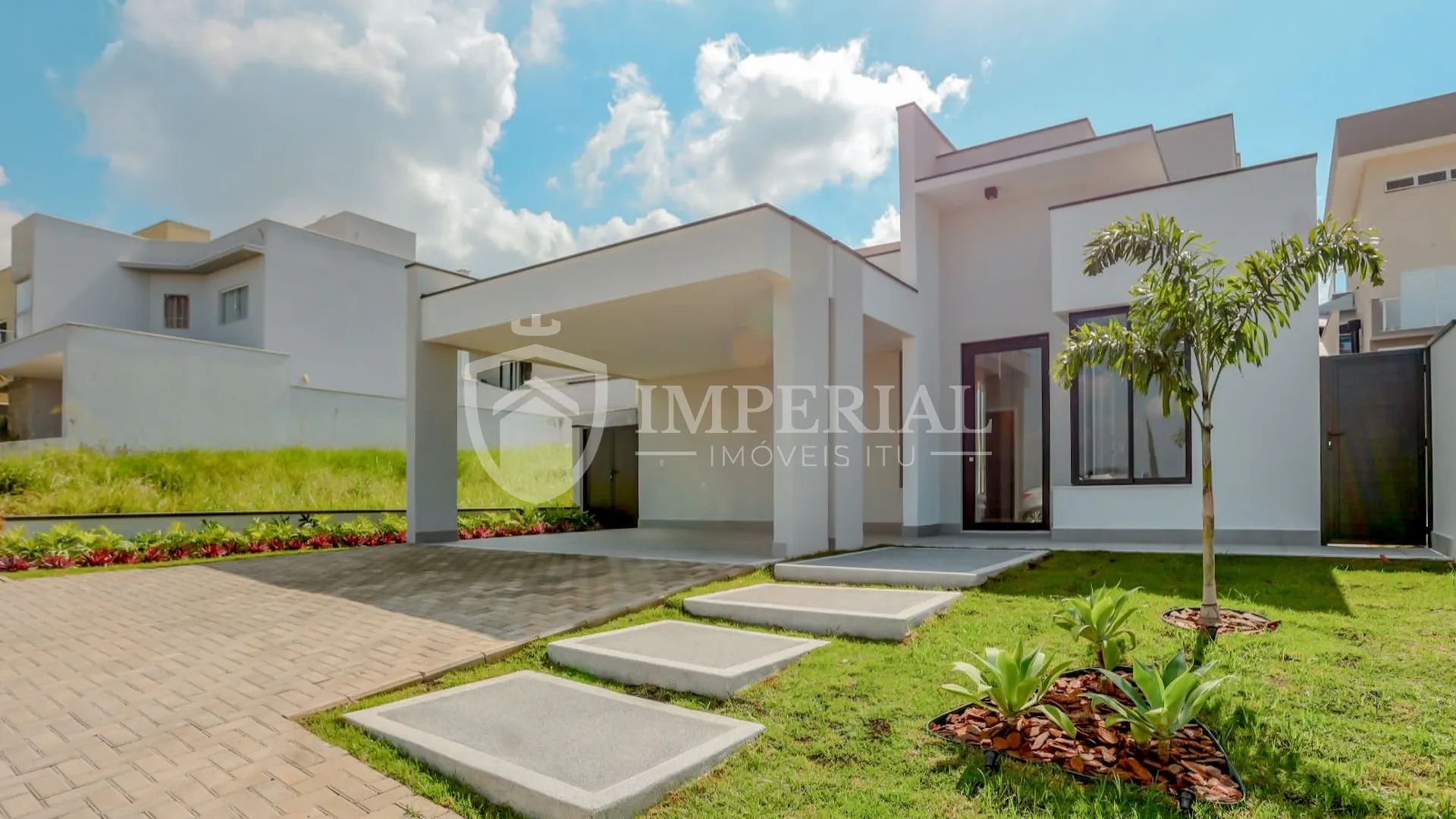 Casa com 3 dormitórios à venda, 150 m² por R$ 1.350.000,00 - Residencial Lagos D'Icaraí - Salto/SP