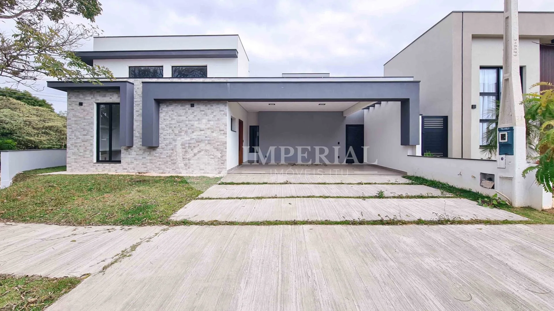 Casa com 3 dormitórios à venda, 179 m² por R$ 1.600.000,00 - Condomínio Lagos D'Icaraí - Salto/SP
